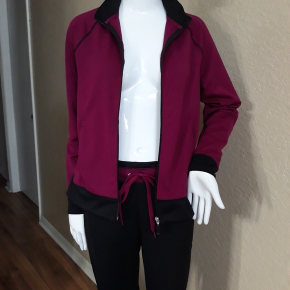 Be Inspired jogging/ Track suit - Picture 7 of 11